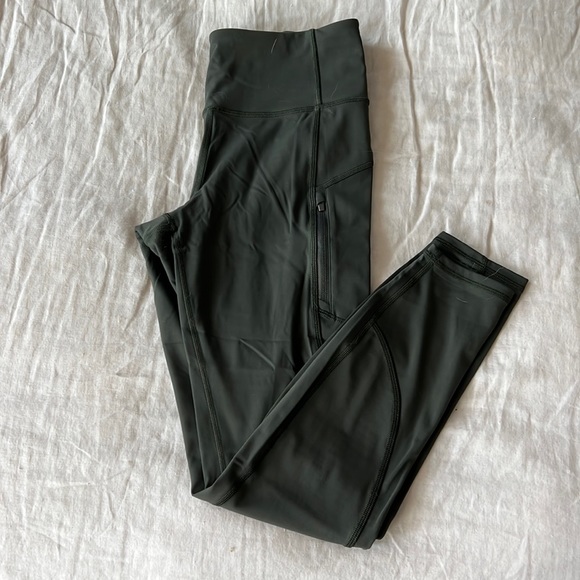 Athleta Pants - Olive green Athleta rainier tights